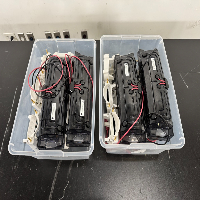 Lot Of Invitrogen Mini Gel Tanks & Mini Blot Modules image 0